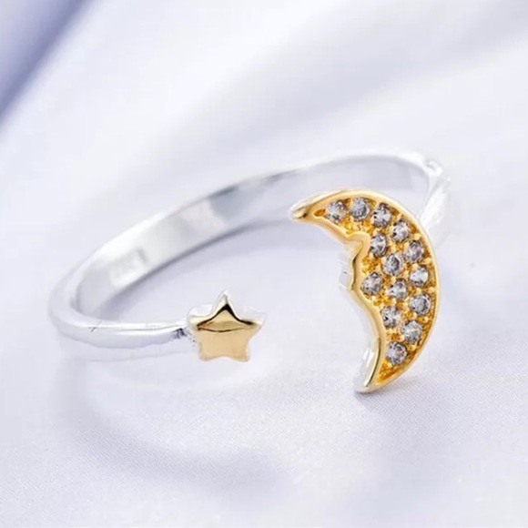 🌙 Gold Colored S 925 Crescent Moon Ring 🌙 - Picture 4 of 5